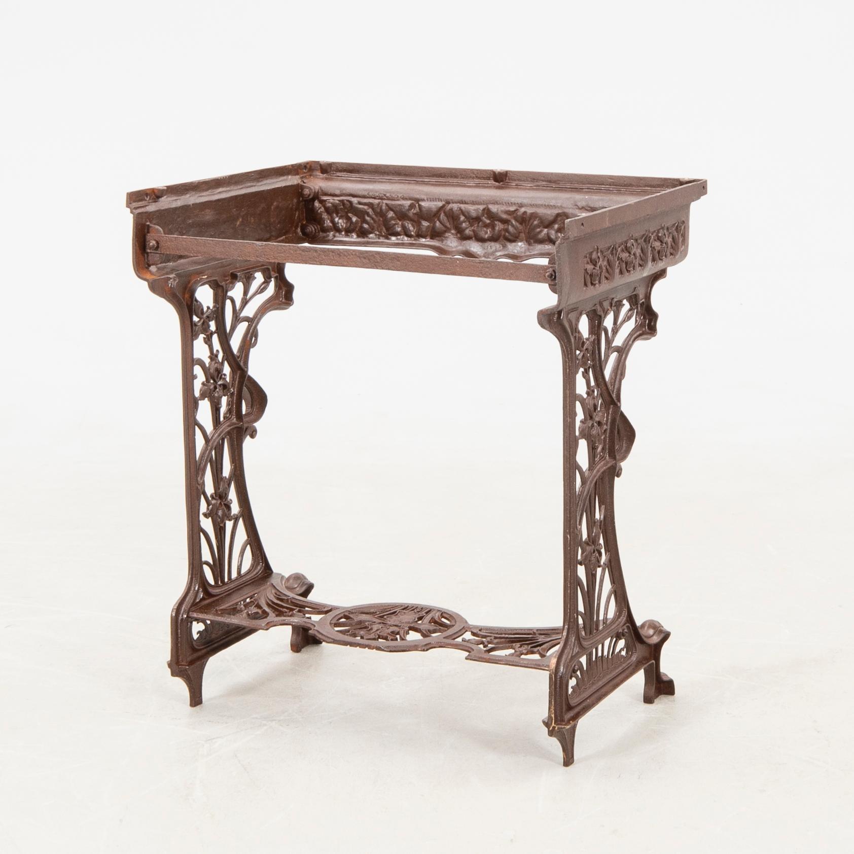 Tvättställsunderrede 1900-talets första hälft.