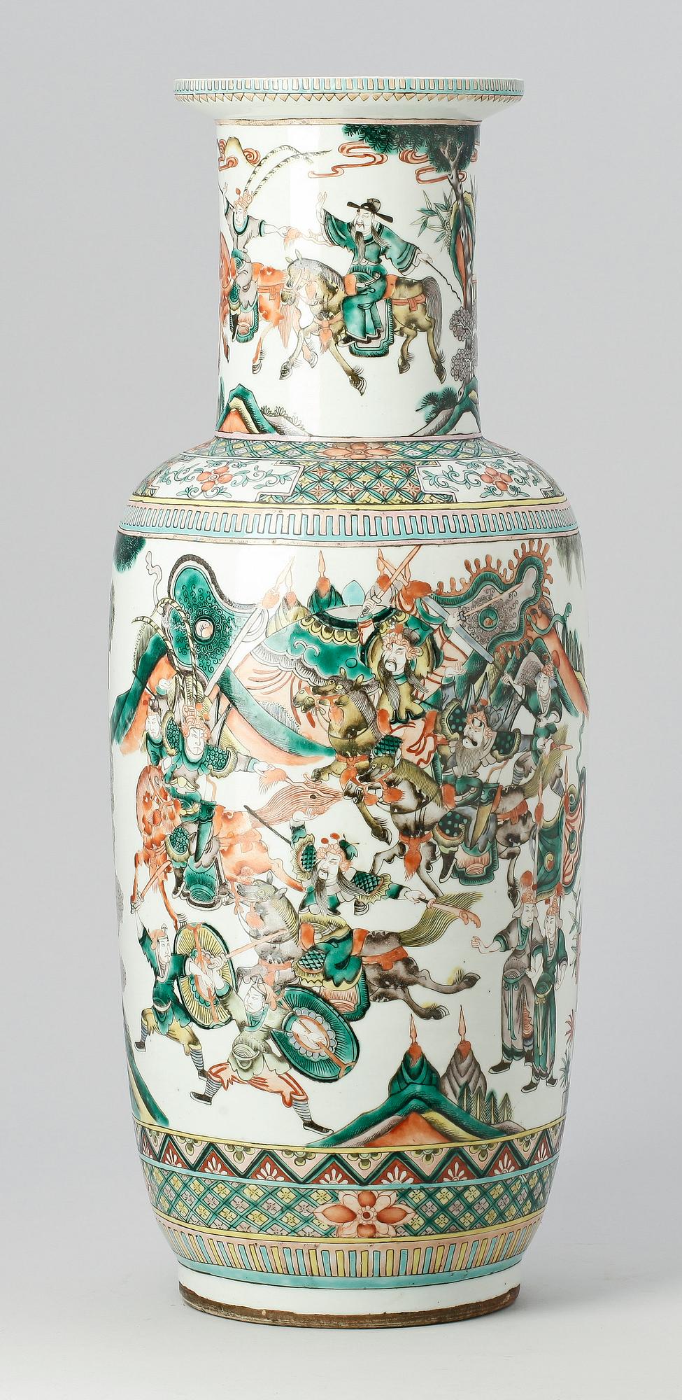 GOLVVAS, porslin, Kina, trol sent 1800-tal.