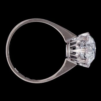 A brilliant cut diamond ring, 3.01 cts.