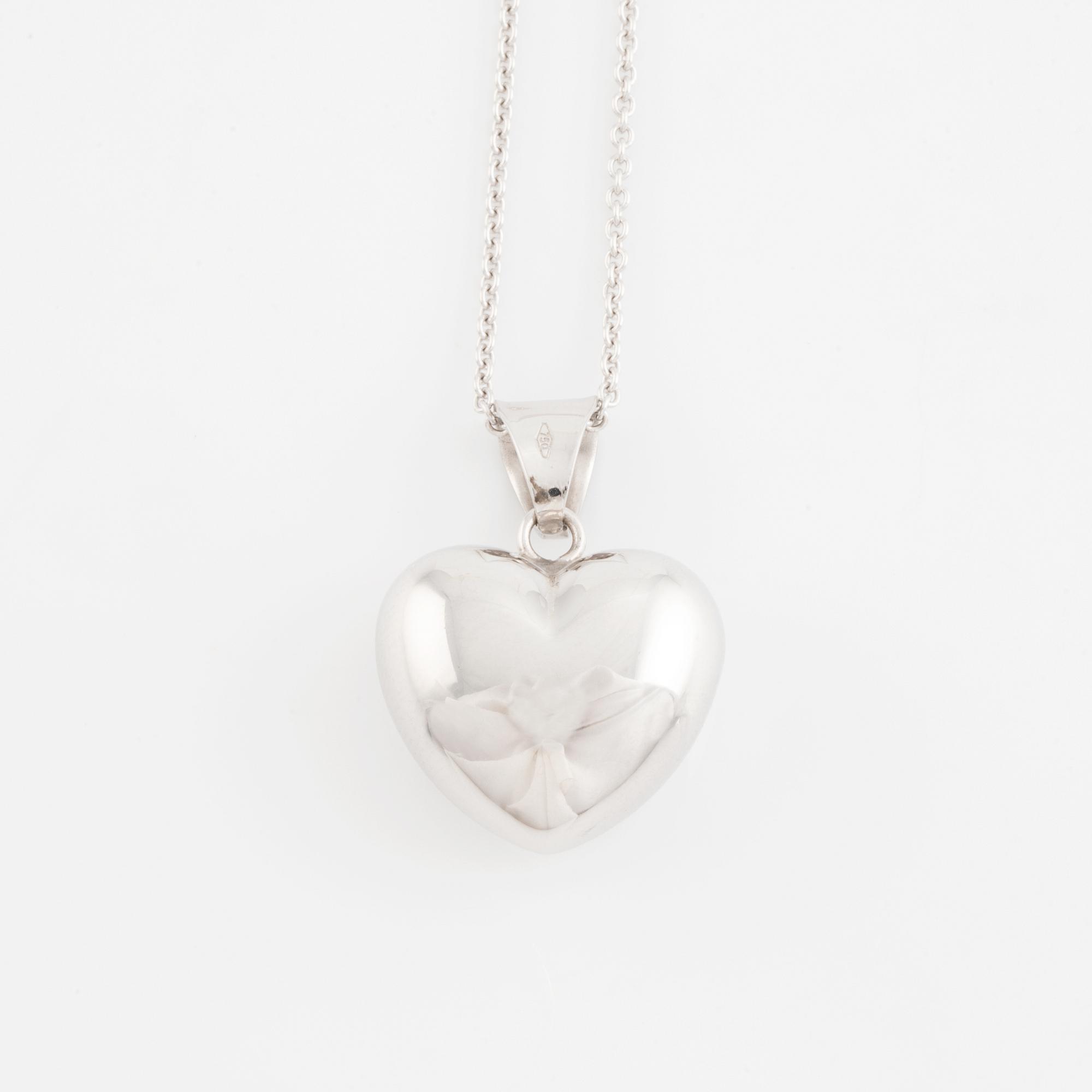 White gold heart necklace.
