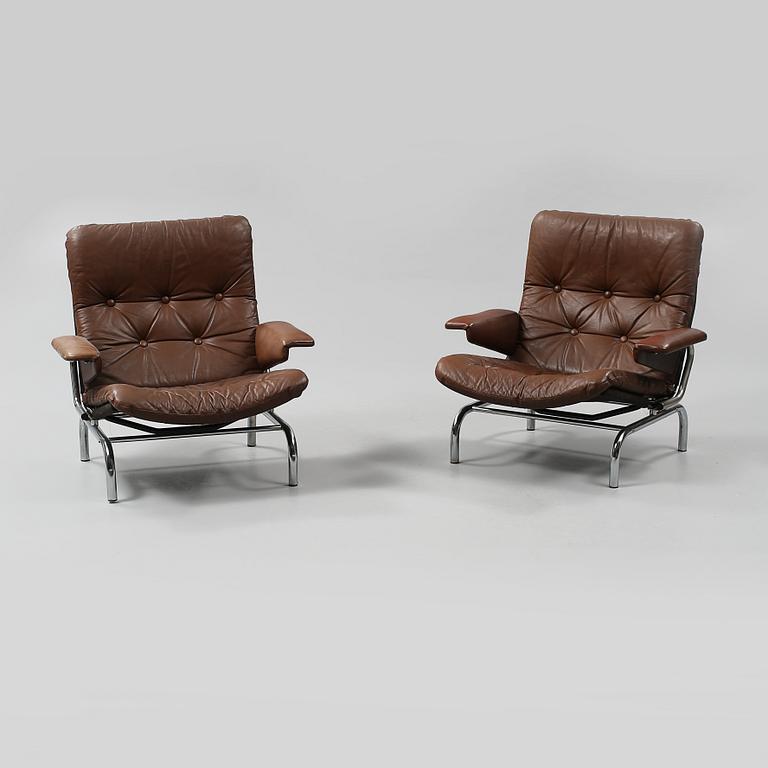 FÅTÖLJER, ett par, 1960/1970-tal.