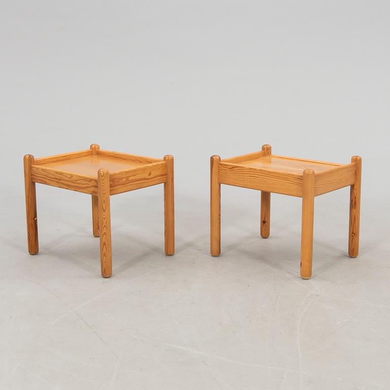 Console tables/side tables, a pair from the late 20th century.