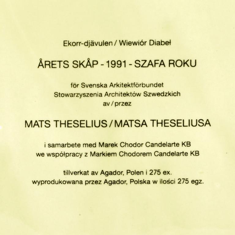 MATS THESELIUS, porslin, stipendieskåpet, 1991.