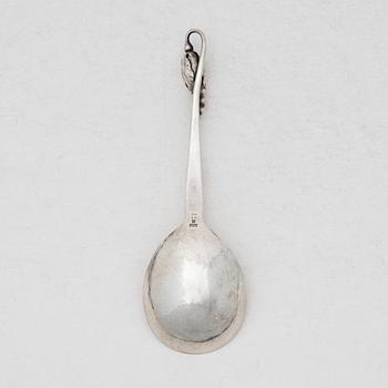 Georg Jensen, Serving spoon, sterling silver, no. 84, Denmark 1933-1944.