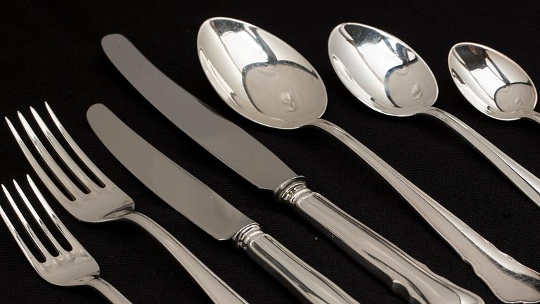 BESTICK, ca 84 dlr, "Chippendale", GAB, Stockholm, 1900-talets senare del, silver, totalvikt ca 2800 g.