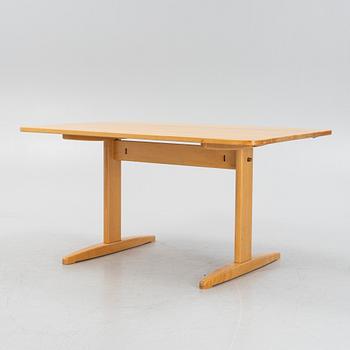 Børge Mogensen, table, "Shaker Table", CM Madsens Fabriker, Denmark, the model designed in 1958.