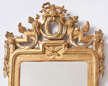 A Gustavian mirror.