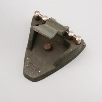 HÅLSLAG, industrimodell, märkt Balli, 1900-talets första hälft.