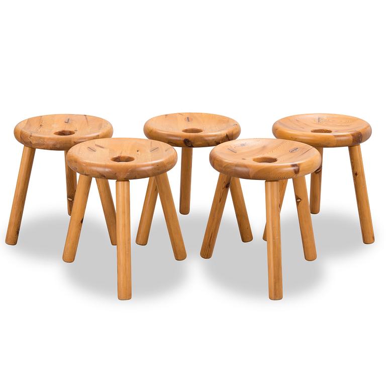 Bertel Gardberg, A set of five 1960s stools for Normark Finnmade.