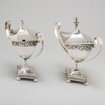 PEHR ZETHELIUS, a pair of late Gustavian silver sugar bowls, Stockholm, 1800-6.