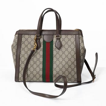 Gucci, An "Ophidia GG medium" bag.
