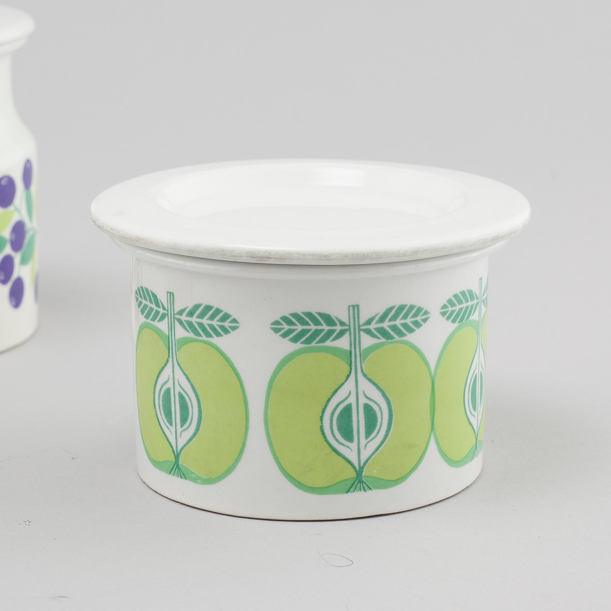 BURKAR MED LOCK, porslin, 7 delar, Arabia, 1900-talets andra hälft.