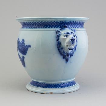 JOSEF EKBERG, Ytterfoder, flintgods, Gustavsberg, 1911.