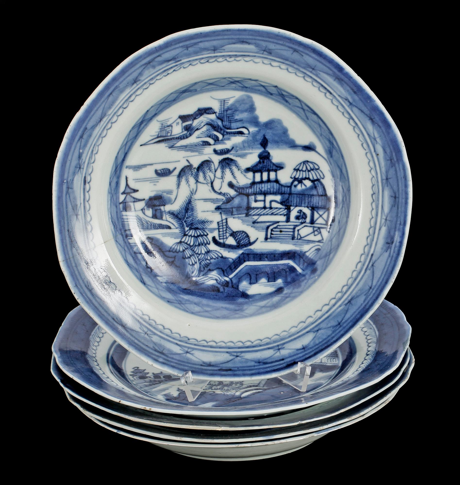 TALLRIKAR, 8 st, Kina, 1800-talet första hälft.