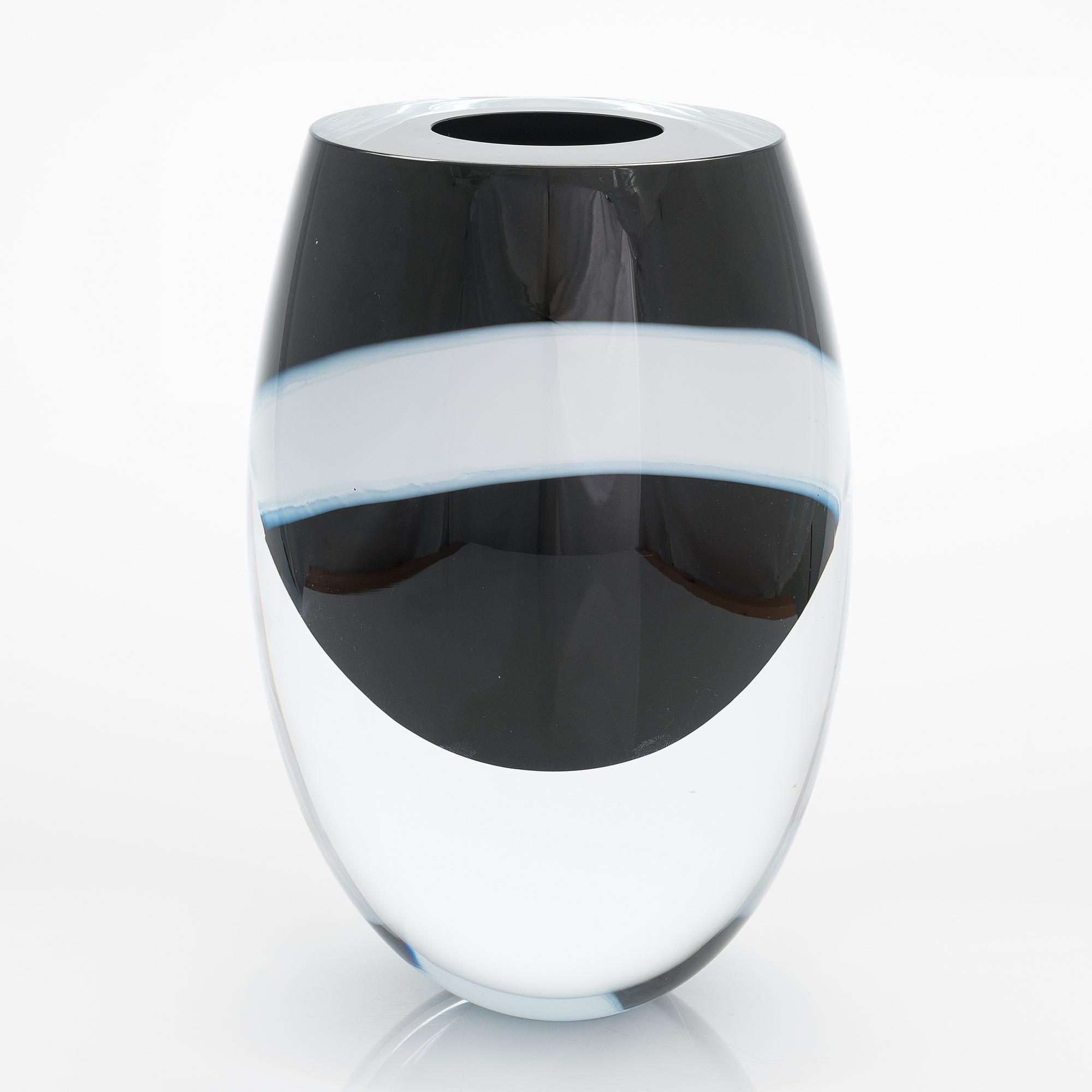 Timo Sarpaneva, glasskulptur, "Trajanus ring", Claritas-konstglas. Signerad Timo Sarpaneva Iittala 1996.
