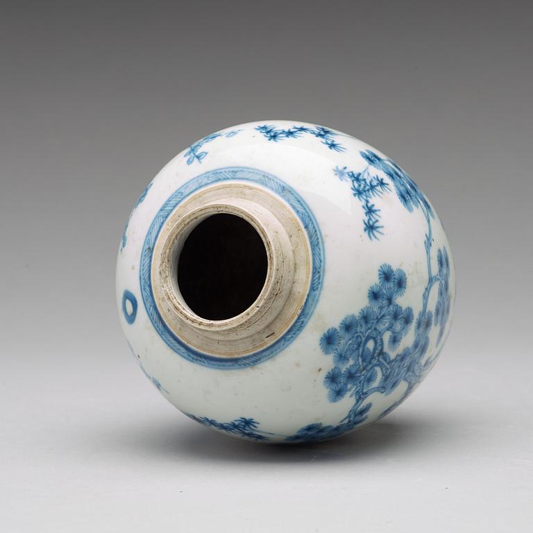 A blue and white jar, Qing dynasty, Kangxi (1664-1722).
