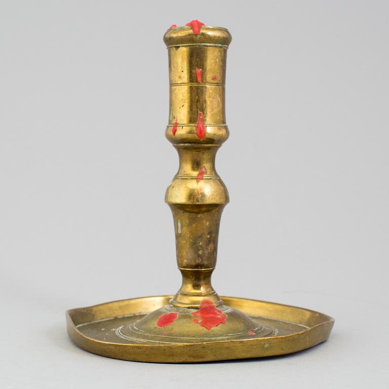 LJUSSTAKE, mässing, barock Sverige, 1600-tal.