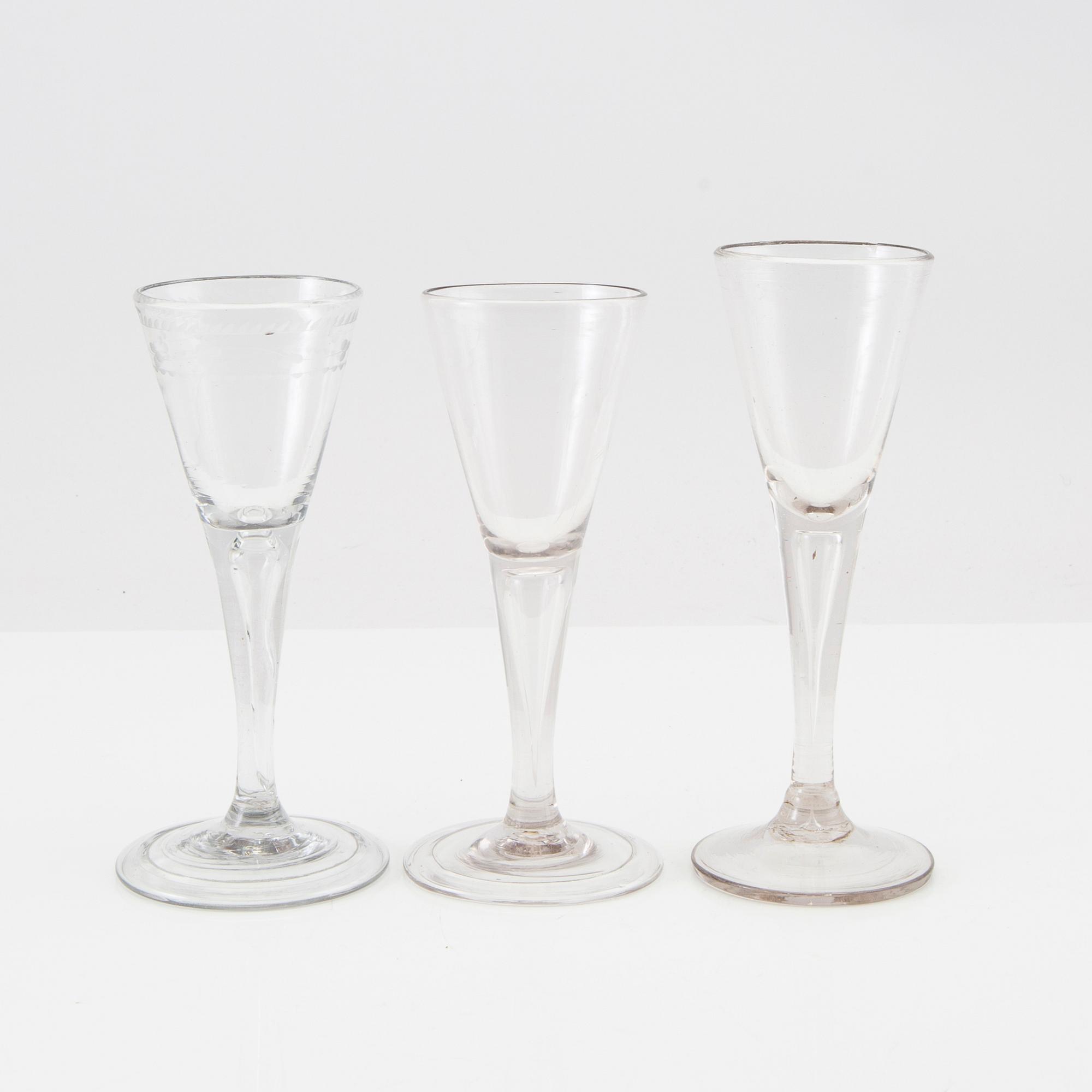Cut glass 3 pcs, late 18th century.