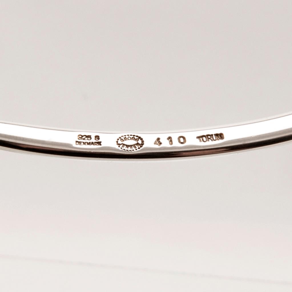 Vivianna Torun Bülow-Hübe, silver necklace with rock crystals designed for Georg Jensen.