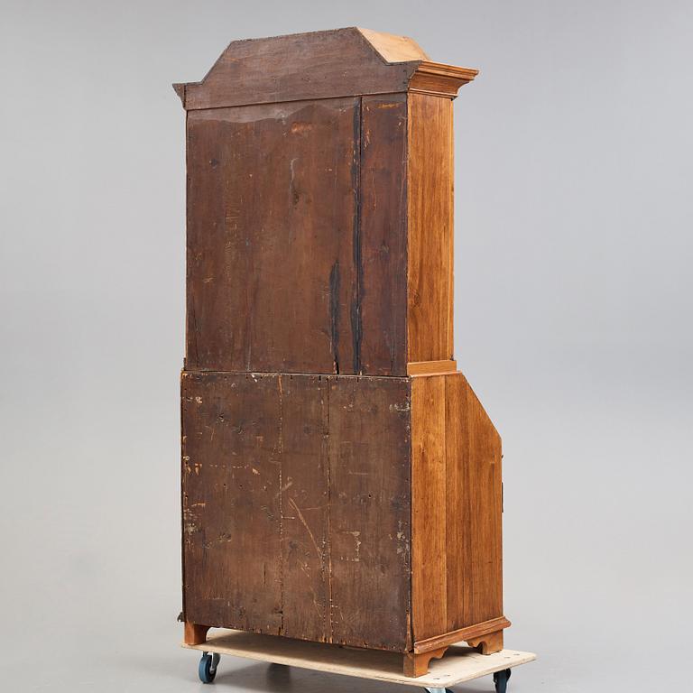Skrivskåp, Sverige, 1700-talets andra hälft.