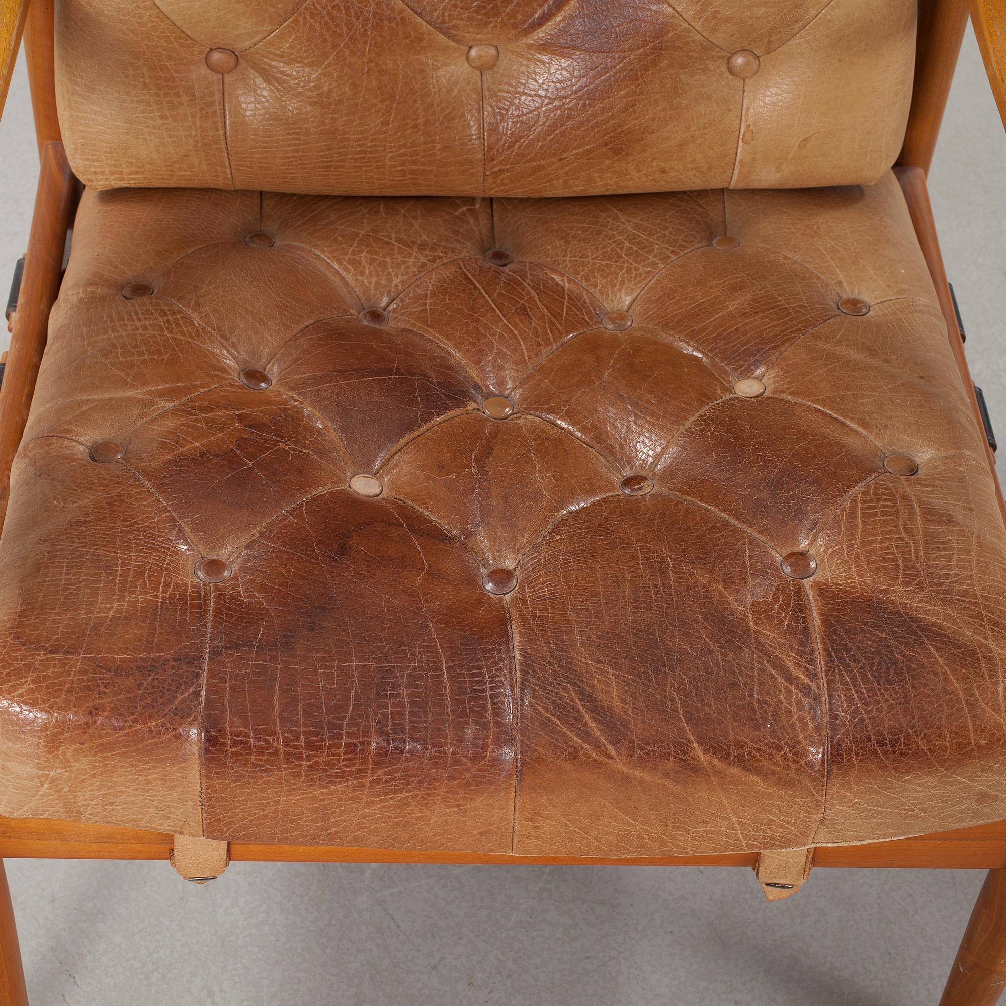 A pair of lounge chairs by Ingemar Thillmark for OPE, model "läckö", second half of the 20th century.