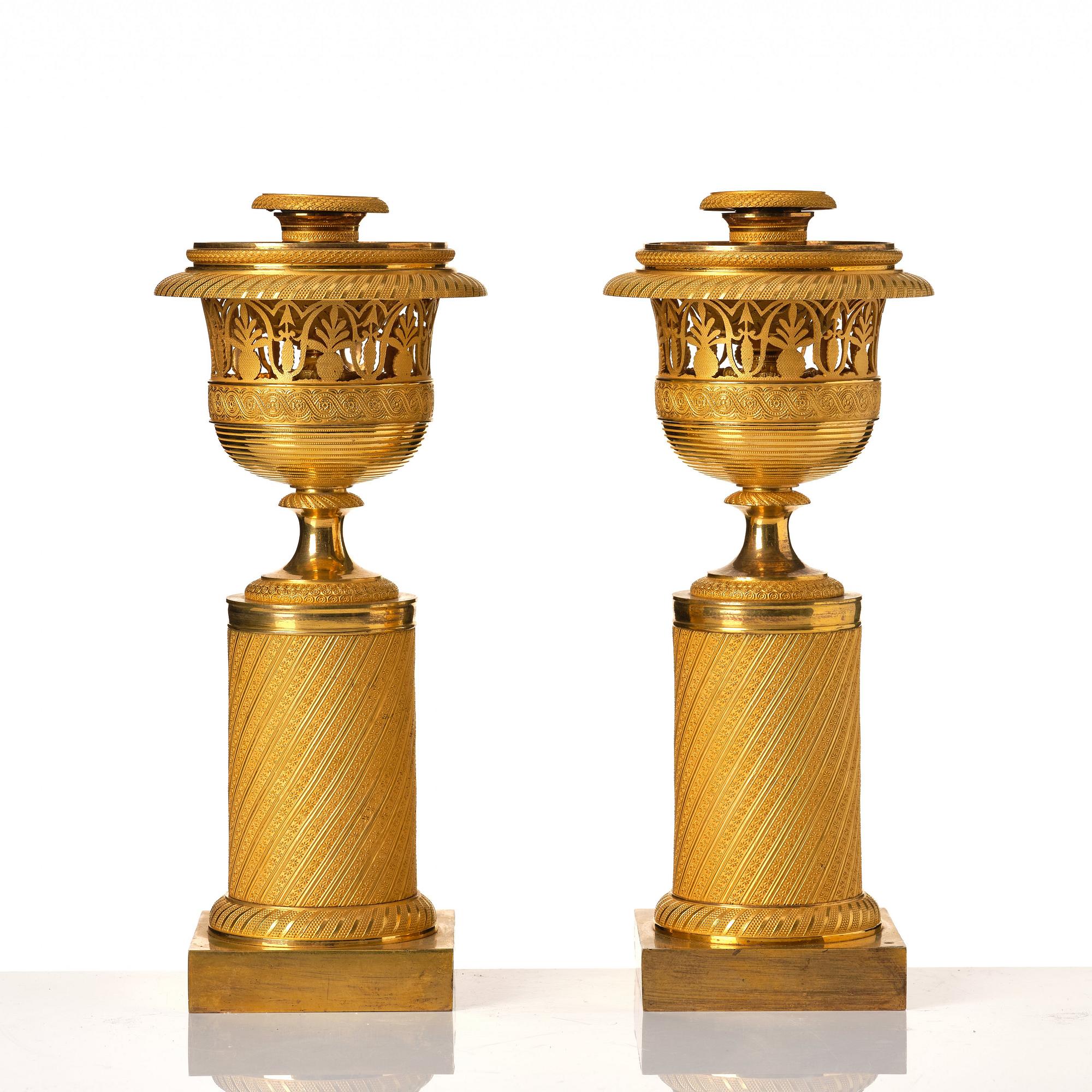 Casoletter, för ett ljus, ett par, Frankrike, 1800-talets början, Empire.
