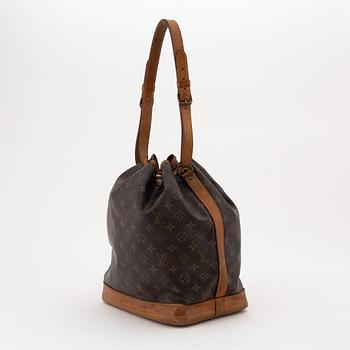 Louis Vuitton, a monogram canvas 'Noé' bag.