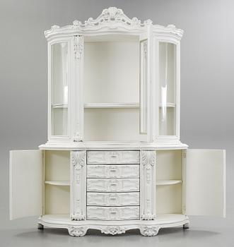 SKÄNK, barockstil, modern tillverkning.