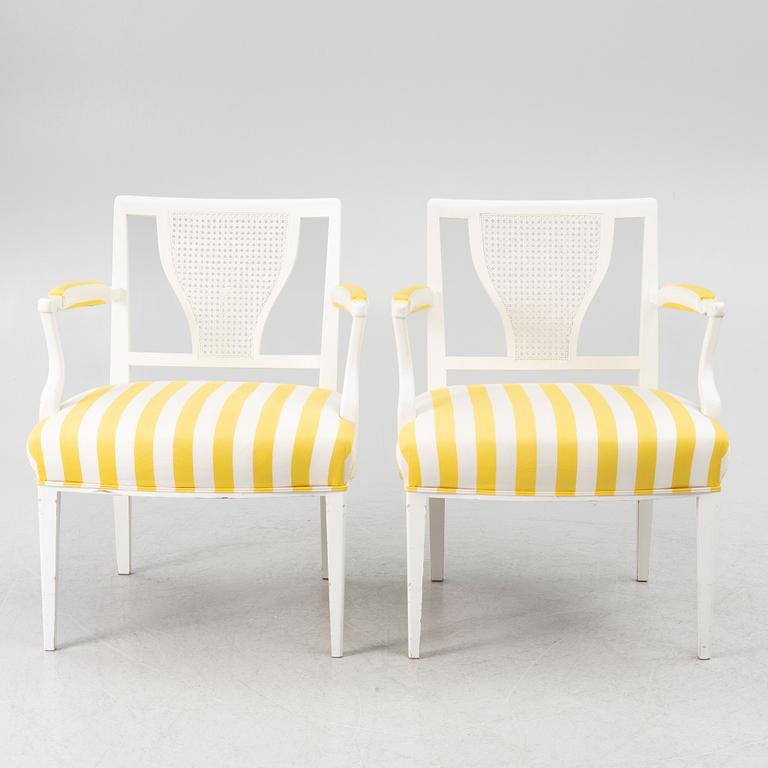 Josef Frank, a pair of model 969 arm chairs. Firma Svenskt Tenn.