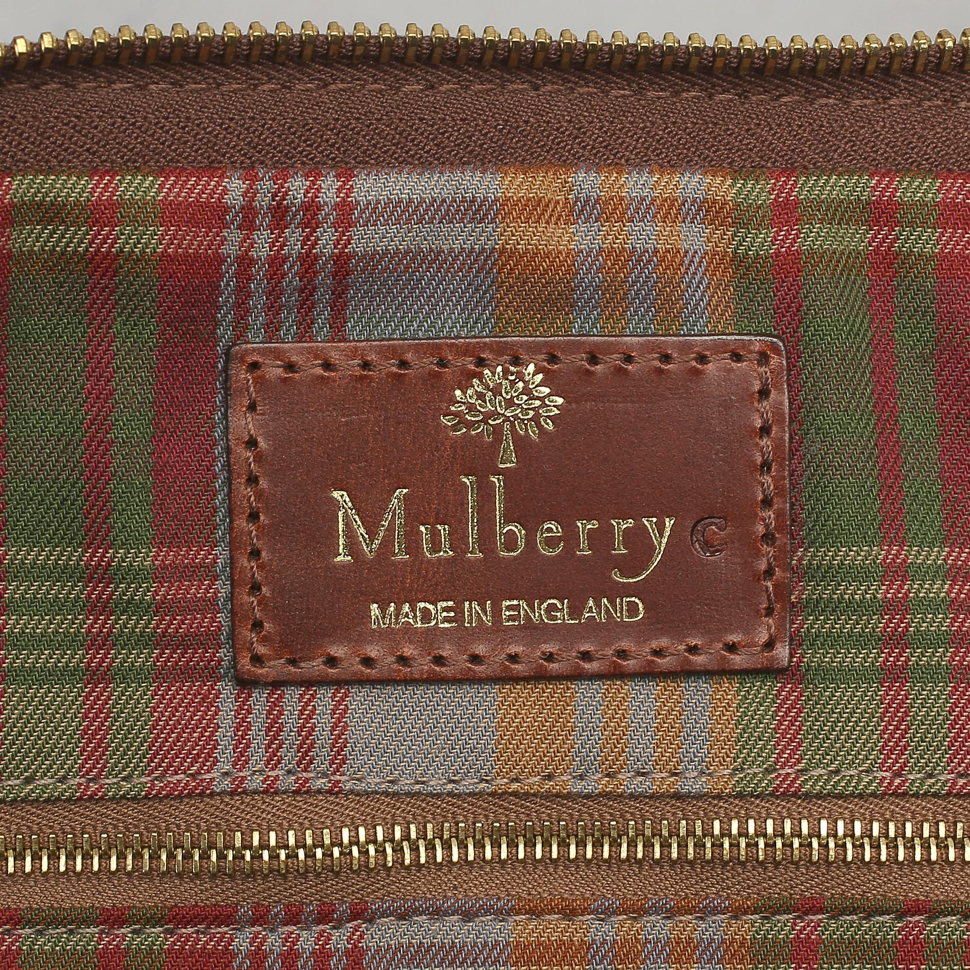 VÄSKA, Mulberry, England.