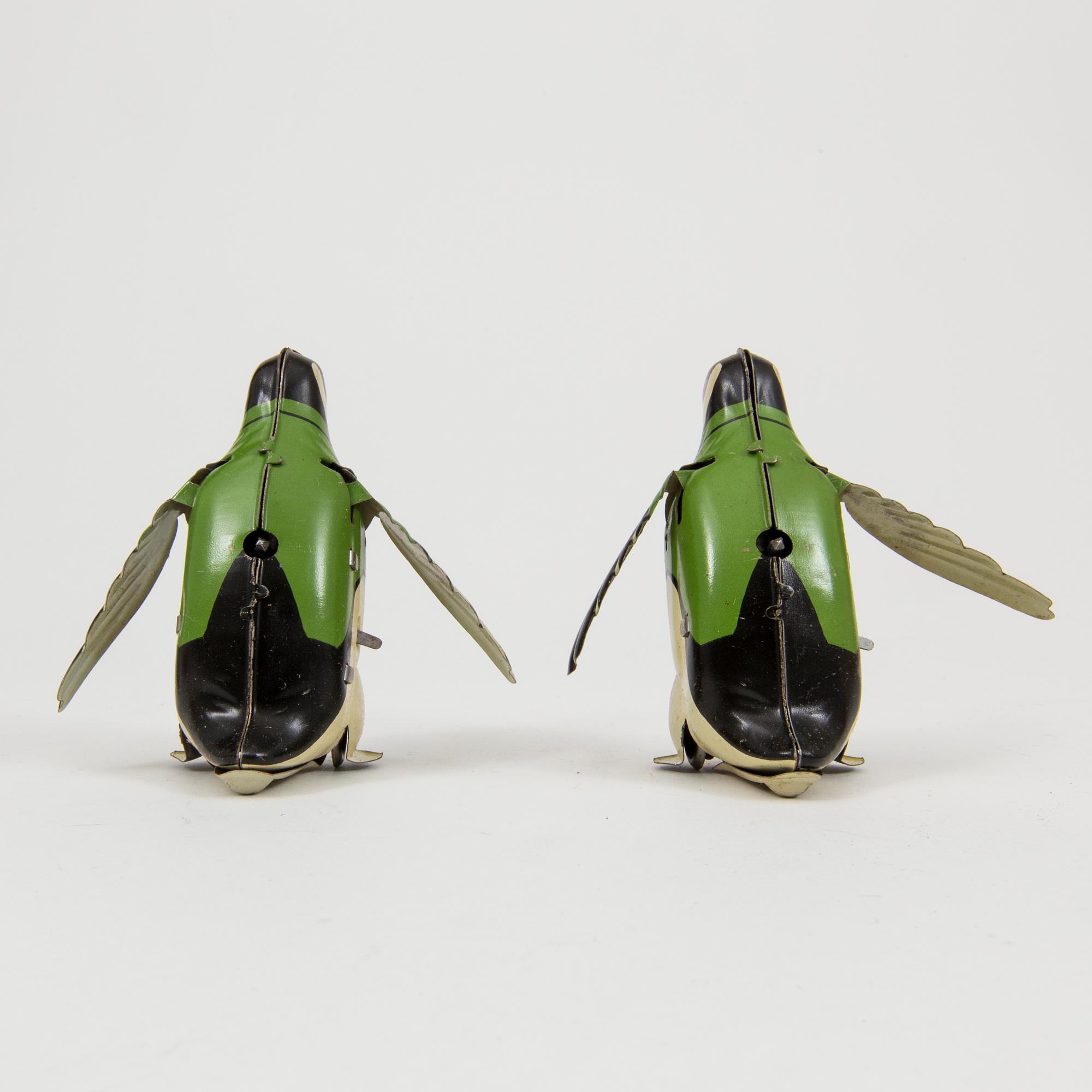 Two Joustra "Gigi" figures France 1950s.