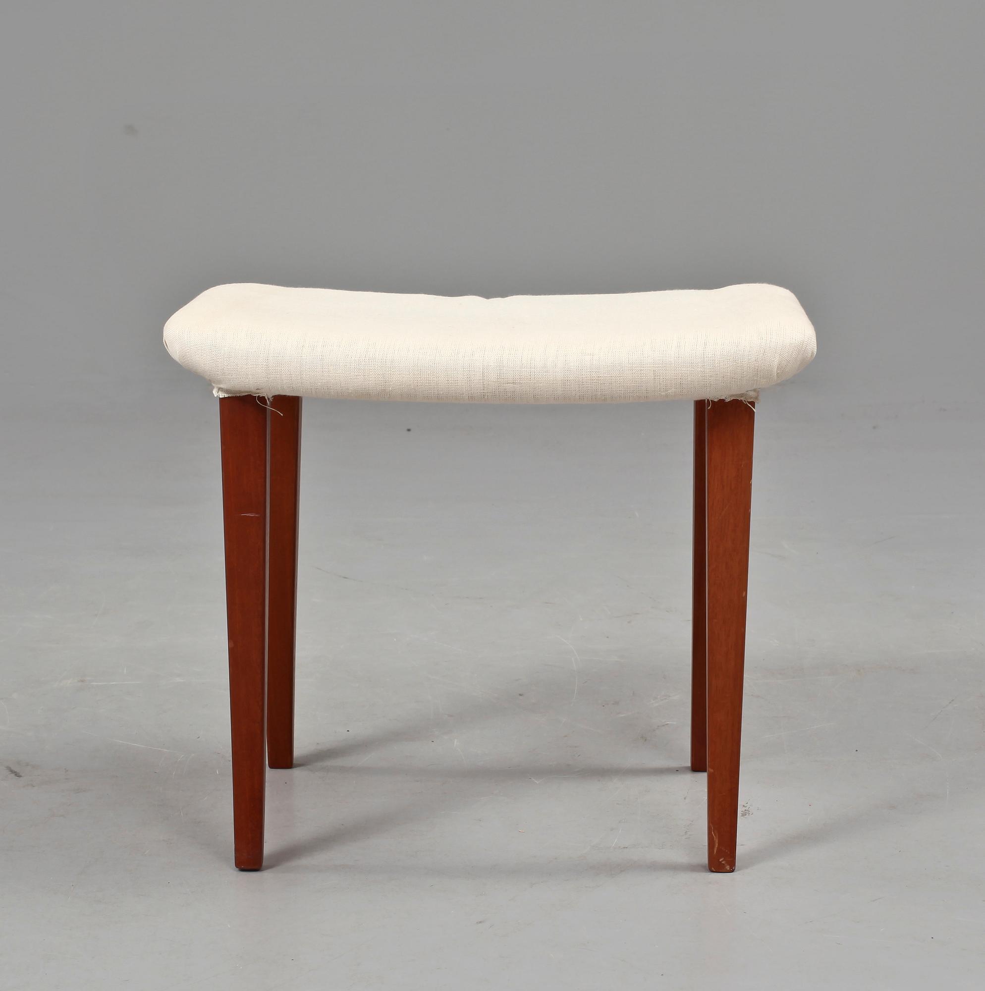 TOALETTBORD, "Birgitta" samt PALL, Carl Malmsten, Bodafors, 1962.