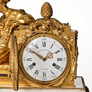 Bordspendyl, Parisarbete, 1800-talets första hälft, Louis XVI-stil.