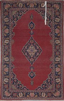 A CARPET, Keshan, semlan antique, 168x107 cm.