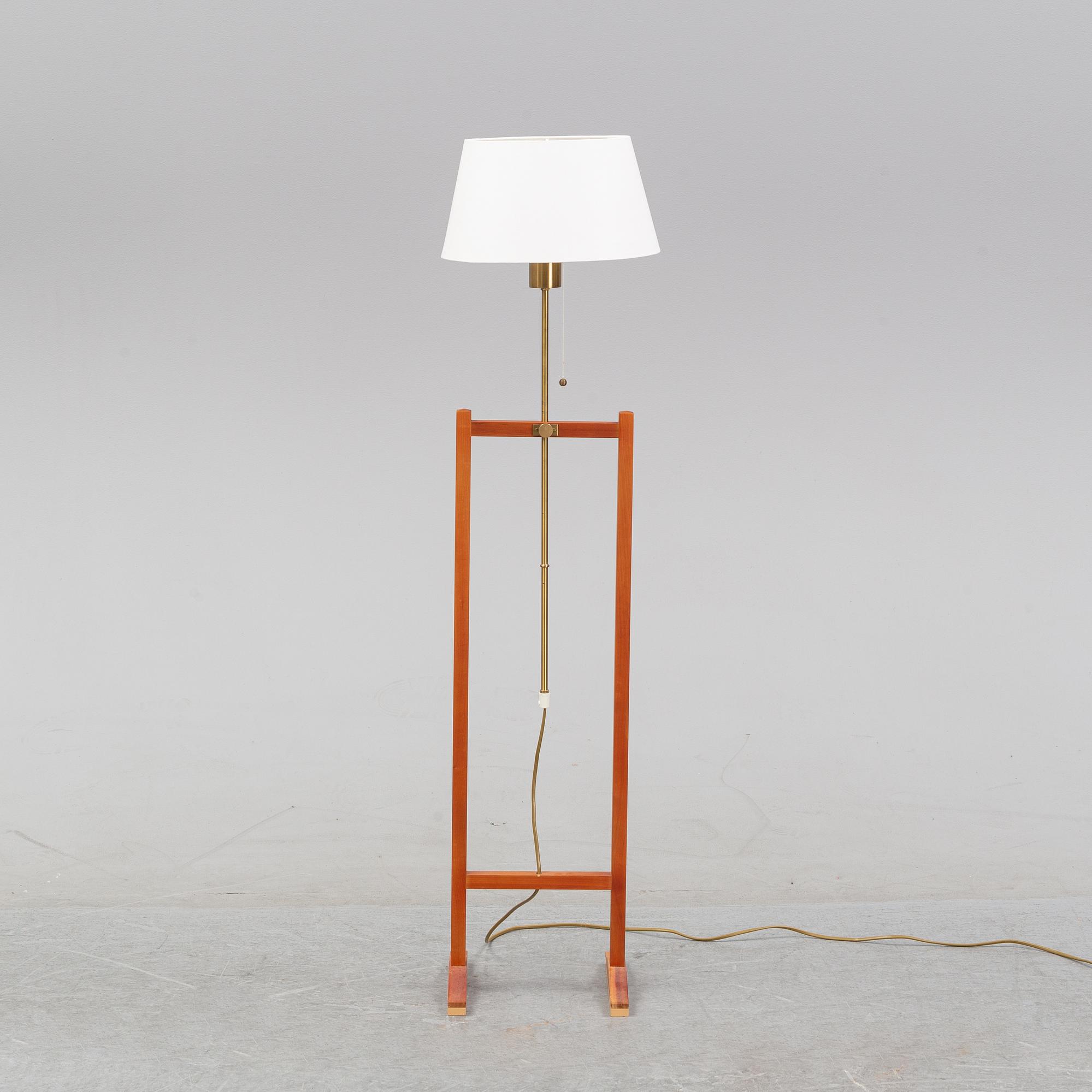 Josef Frank, golvlampa, "kryckan", model 2548, Firma Svenskt Tenn, formgiven 1952.