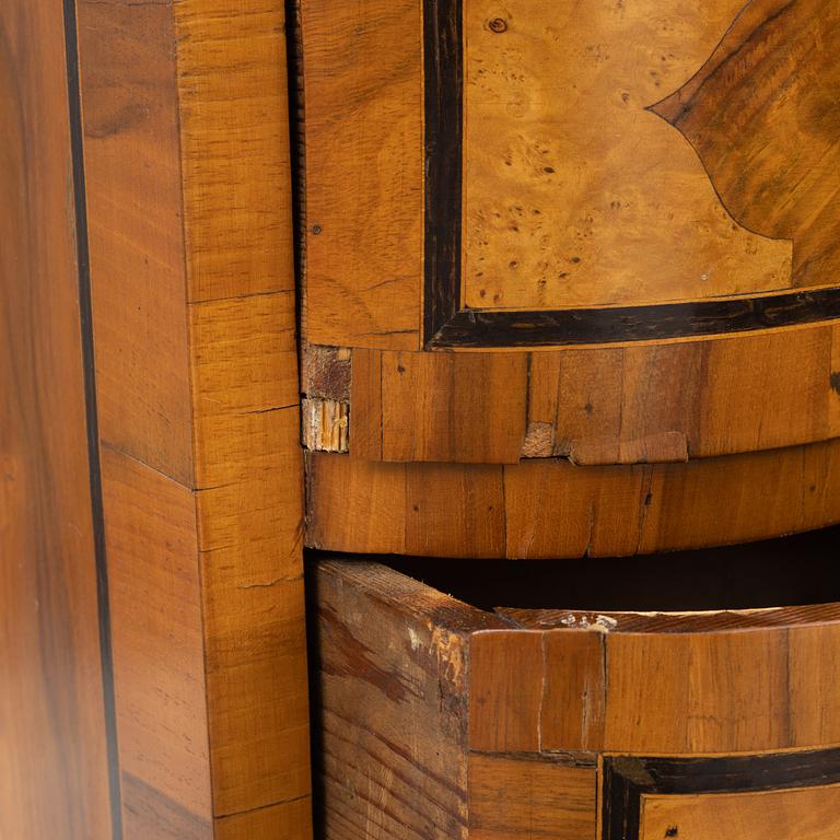 A South German late Baroque marquetry 'Tabernakelschrank' writing cabinet, first part of the 18th century.