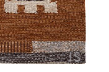 Ingegerd Silow, a runner carpet, flat weave, Sweden, signed IS, c. 253 x 83 cm.