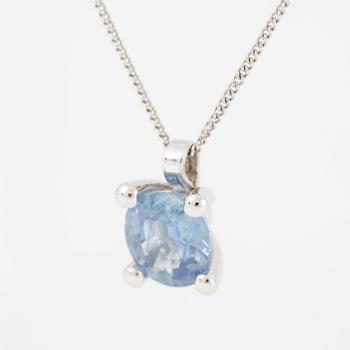 Collier 14K vitguld med safir.