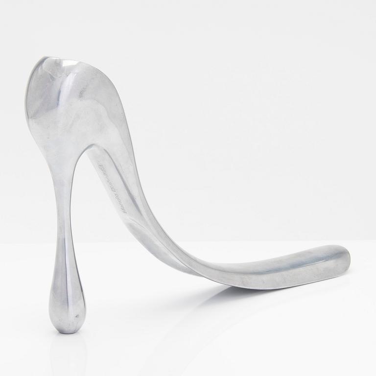 Manolo Blahnik, an aluminium shoe horn for Habitat.