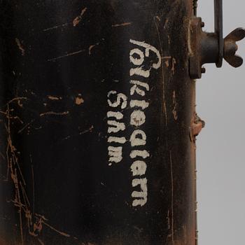 LAMPA/STRÅLKASTARE, 2 stycken, 1900-talets första hälft.