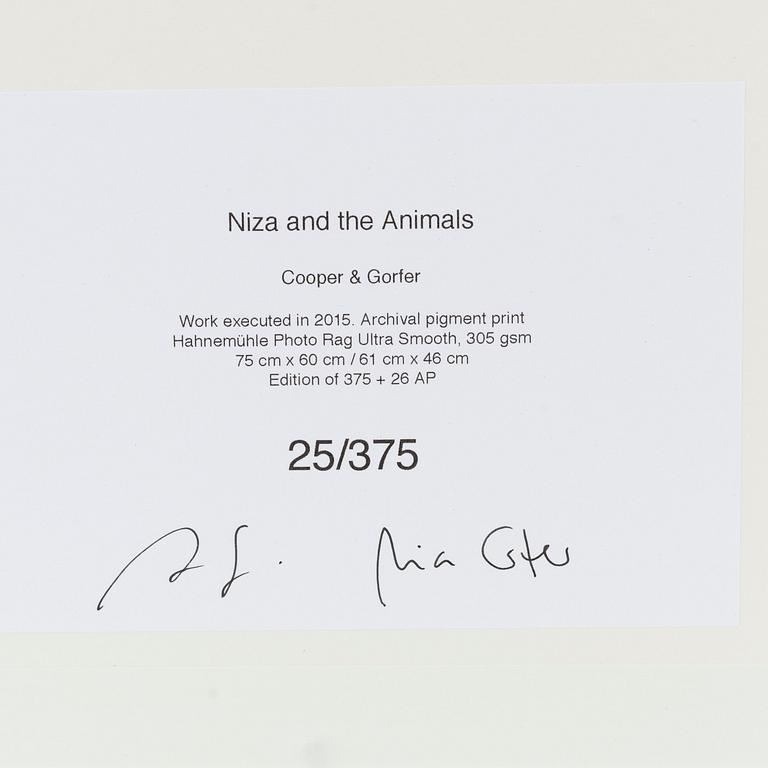 Cooper & Gorfer,  archival pigment print, signerad 25/375.