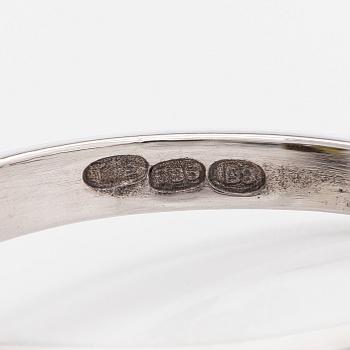 Sormus, 14K valkokultaa, fasettihiottu krysoberylli ja timantteja.