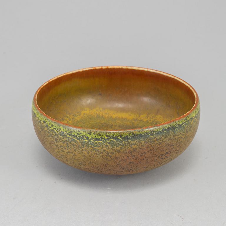 CARL-HARRY STÅLHANE, a unique stoneware bowl, Rörstrand, Sweden, 1972.