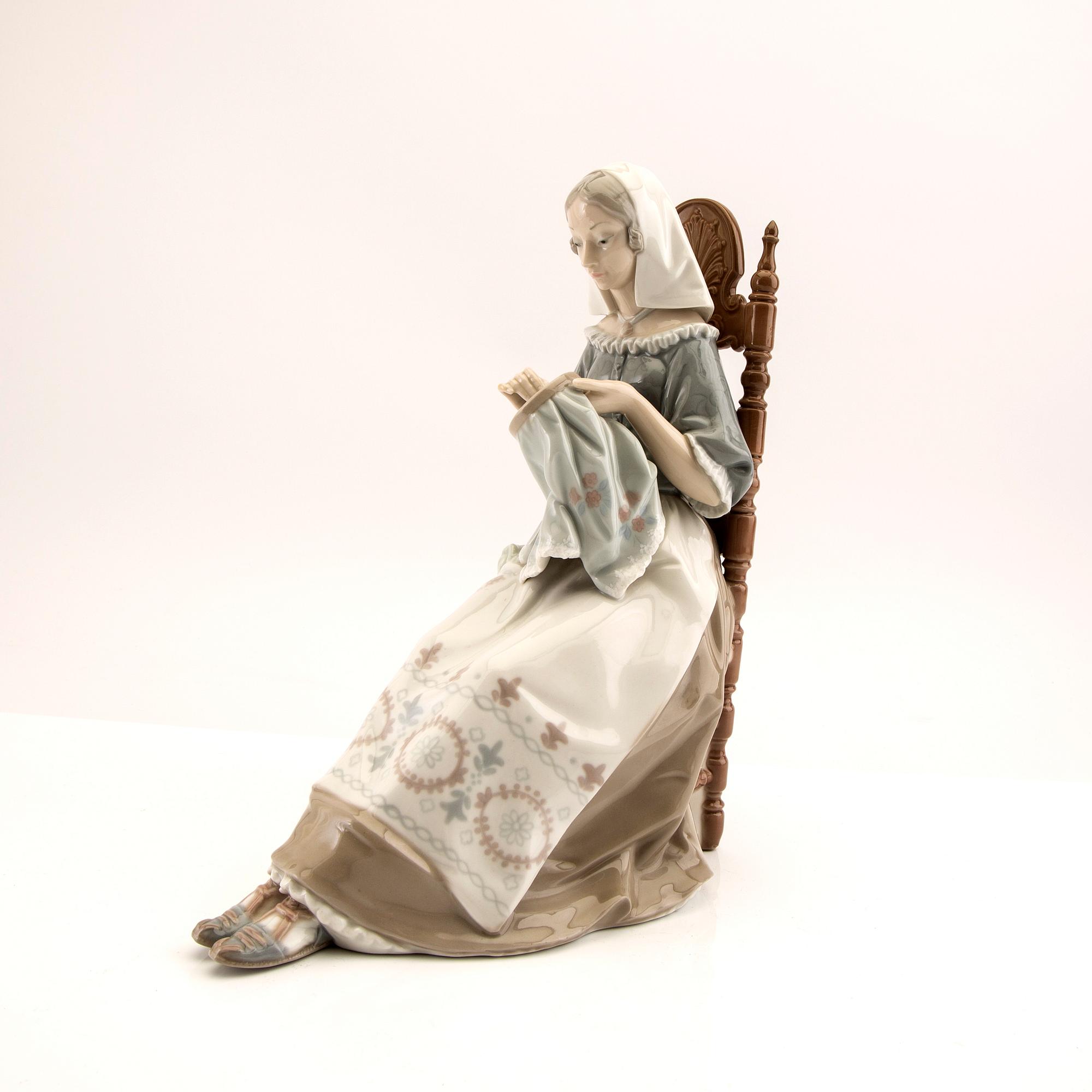 Figurin Lladro Spanien 1900-talets andra hälft porslin.