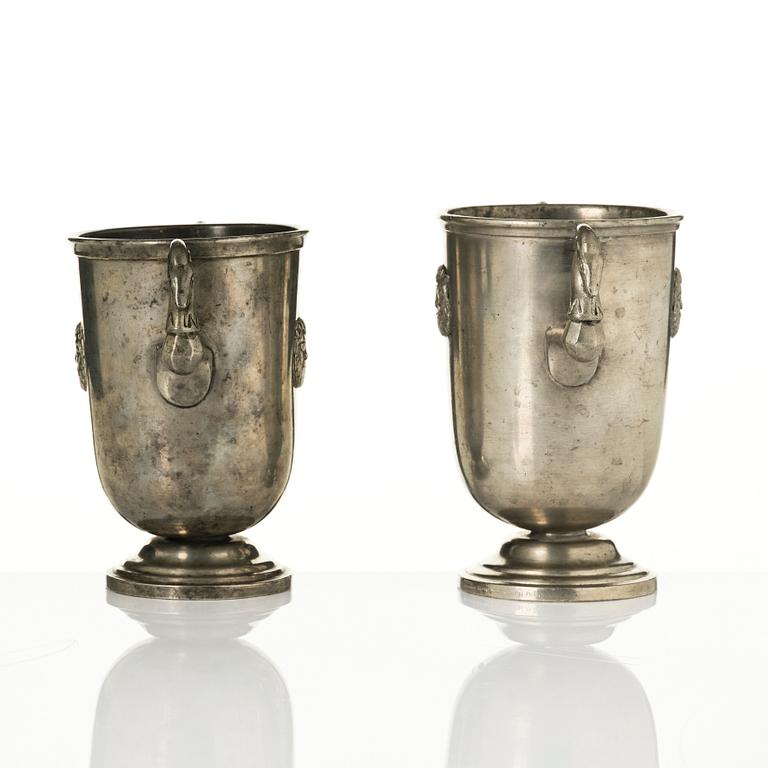 Nils Fougstedt, a set of two Swedish Grace vases, Herman Bergman art foundry, Stockholm, 1930.