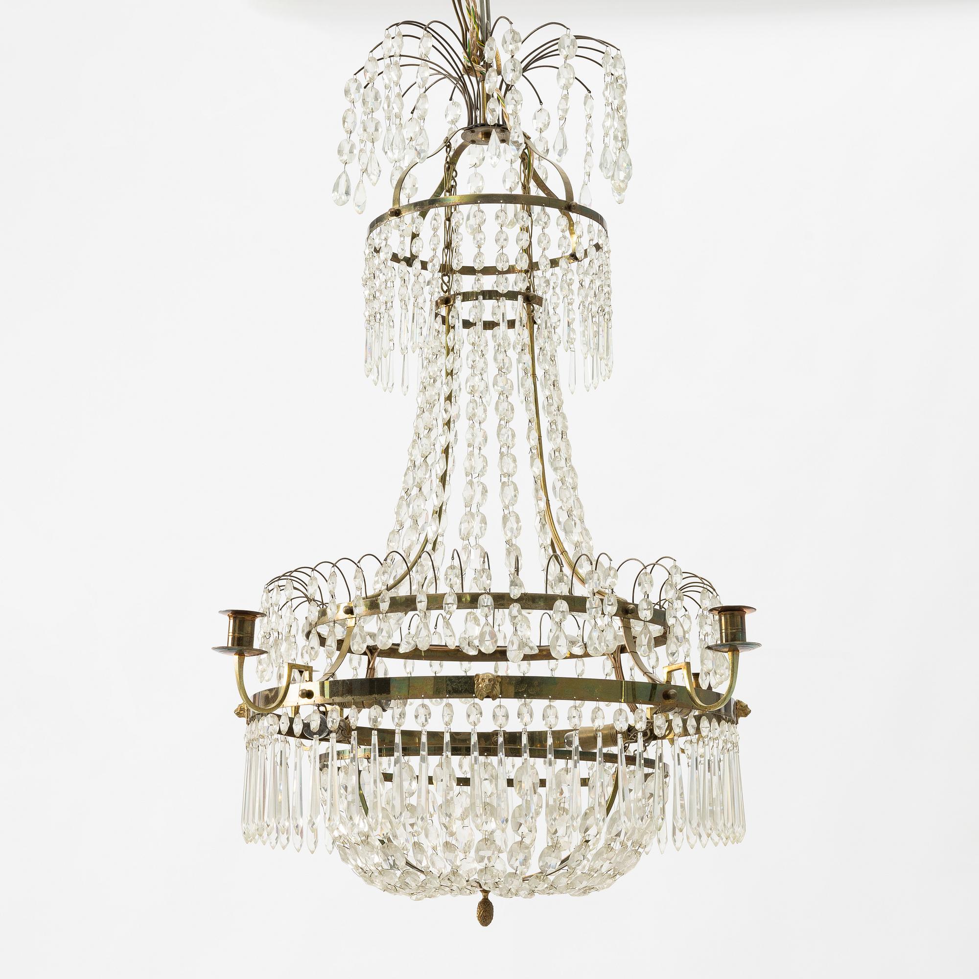 Chandelier, circa 1900, Gustavian style.