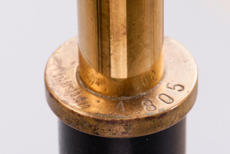 Alvar Aalto, GOLVLAMPA.