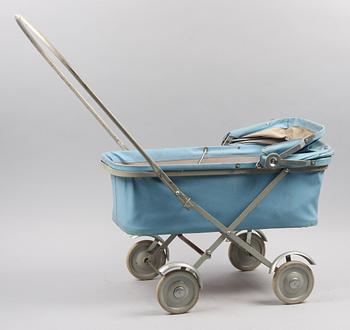 BARNVAGN för dockor, 1950-tal.