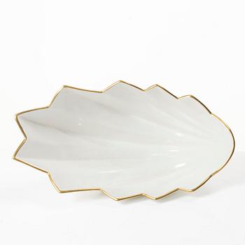 Karin Björquist, A shell shaped serving dish 'Pliss' from the Nobel dinner service, Gustavsberg, post 1991.