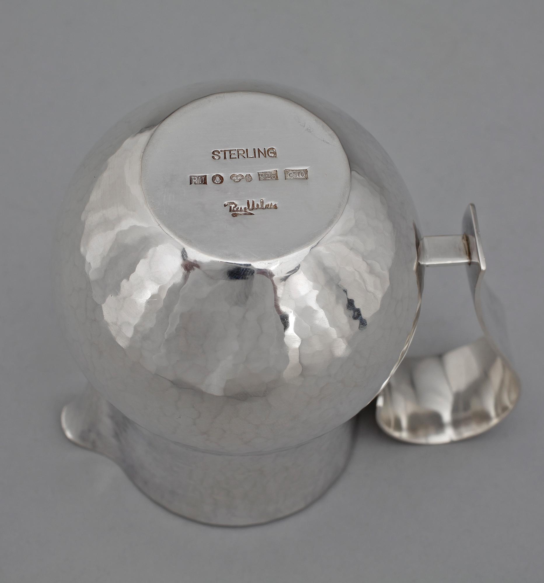 KANNA. Sterling silver, Rey Urban, Stockholm, 1977. Vikt 230 g.